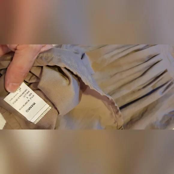 Wanko tailored tunic size 6 with slight imperfection - Picture 9 of 12